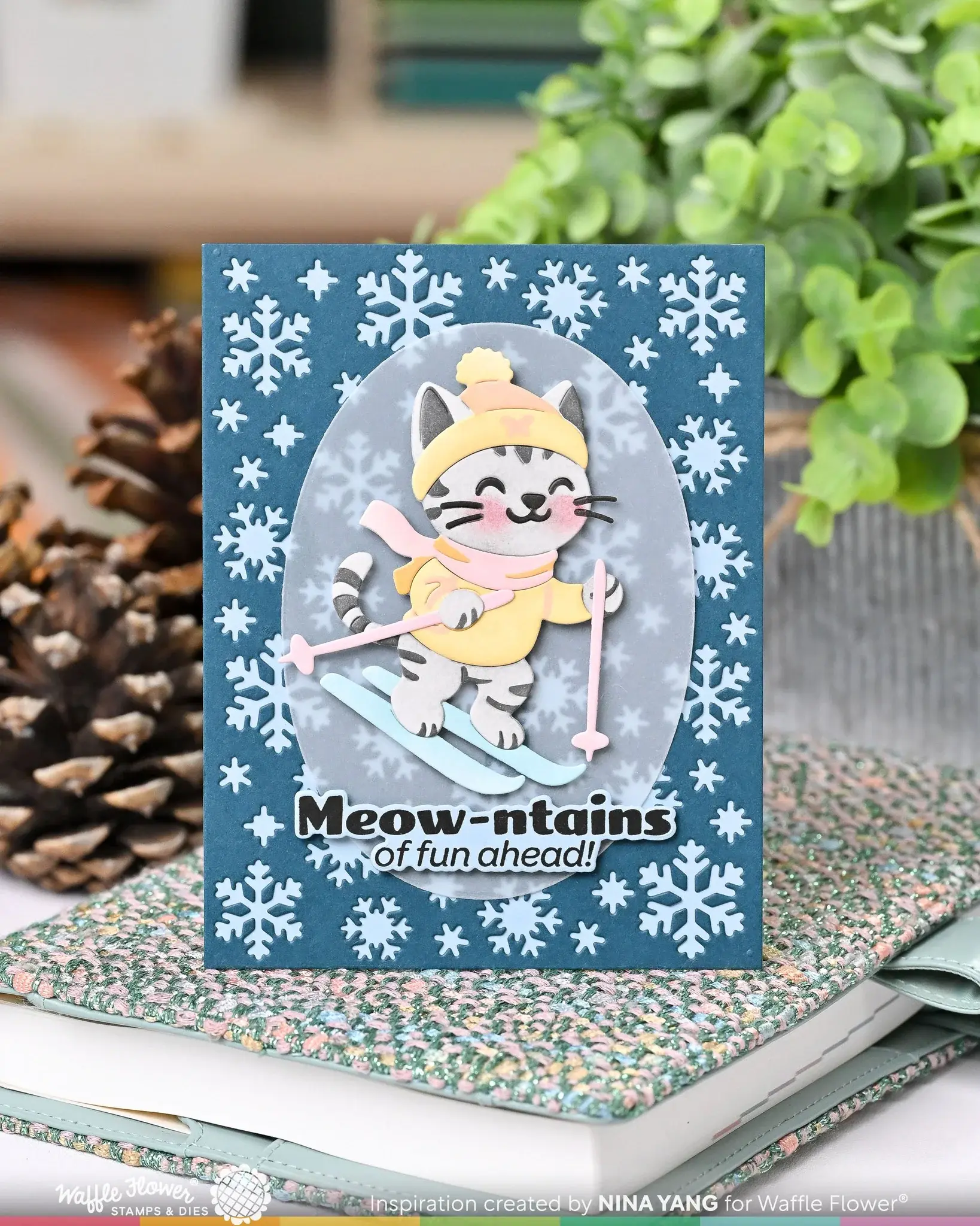 WAFFLE FLOWER WAFFLE FLOWER SNOWFLAKE BACKGROUND DIE