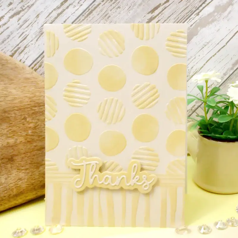 HUNKYDORY CRAFTS LTD. HUNKYDORY MOONSTONE DOODLE DOTS EMBOSSING FOLDER