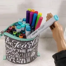 PEAR BLOSSOM PRESS PEAR BLOSSOM PRESS COLLAPSIBLE MARKER BAG