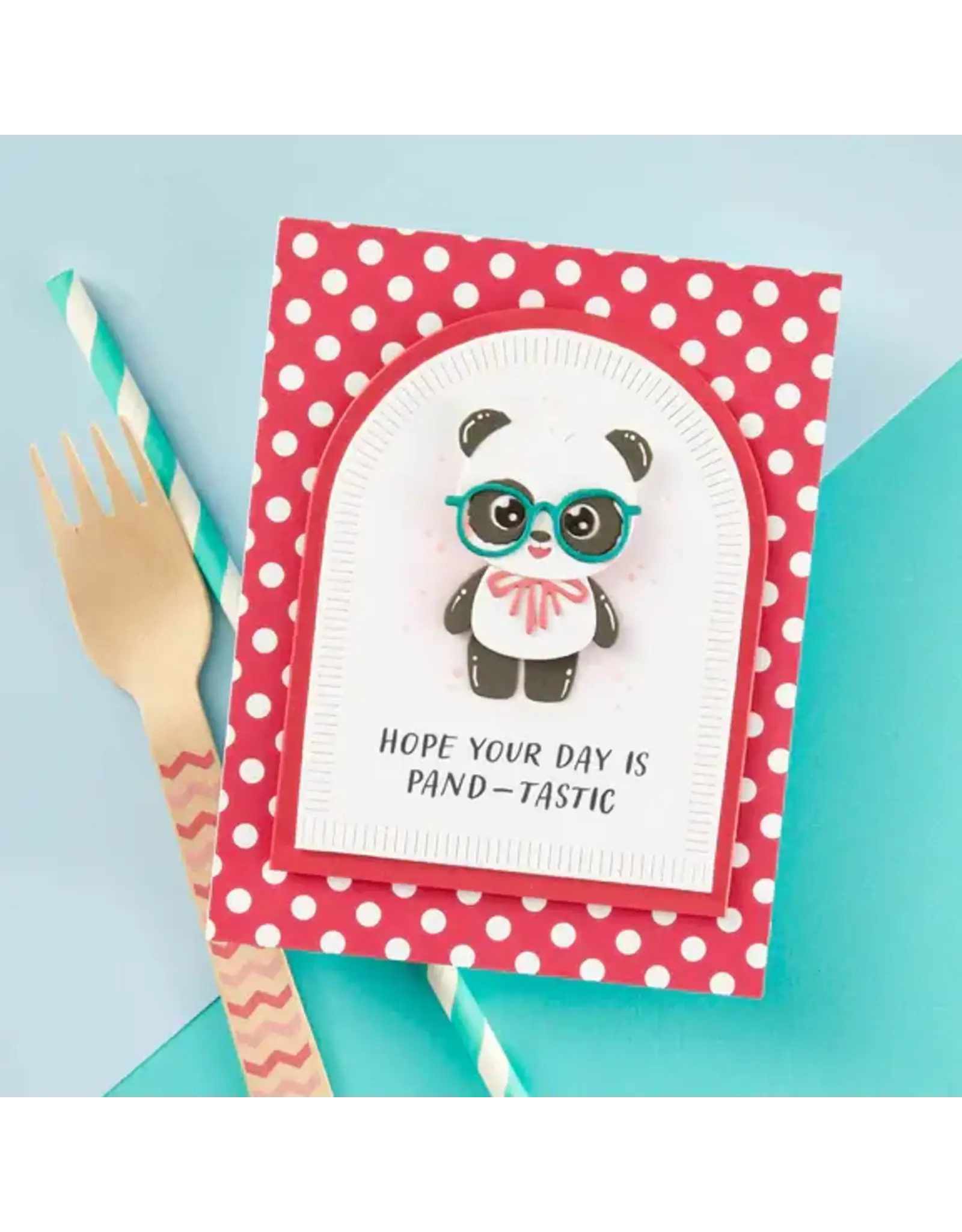 SPELLBINDERS SPELLBINDERS DANCIN' BIRTHDAY PANDA DIE SET