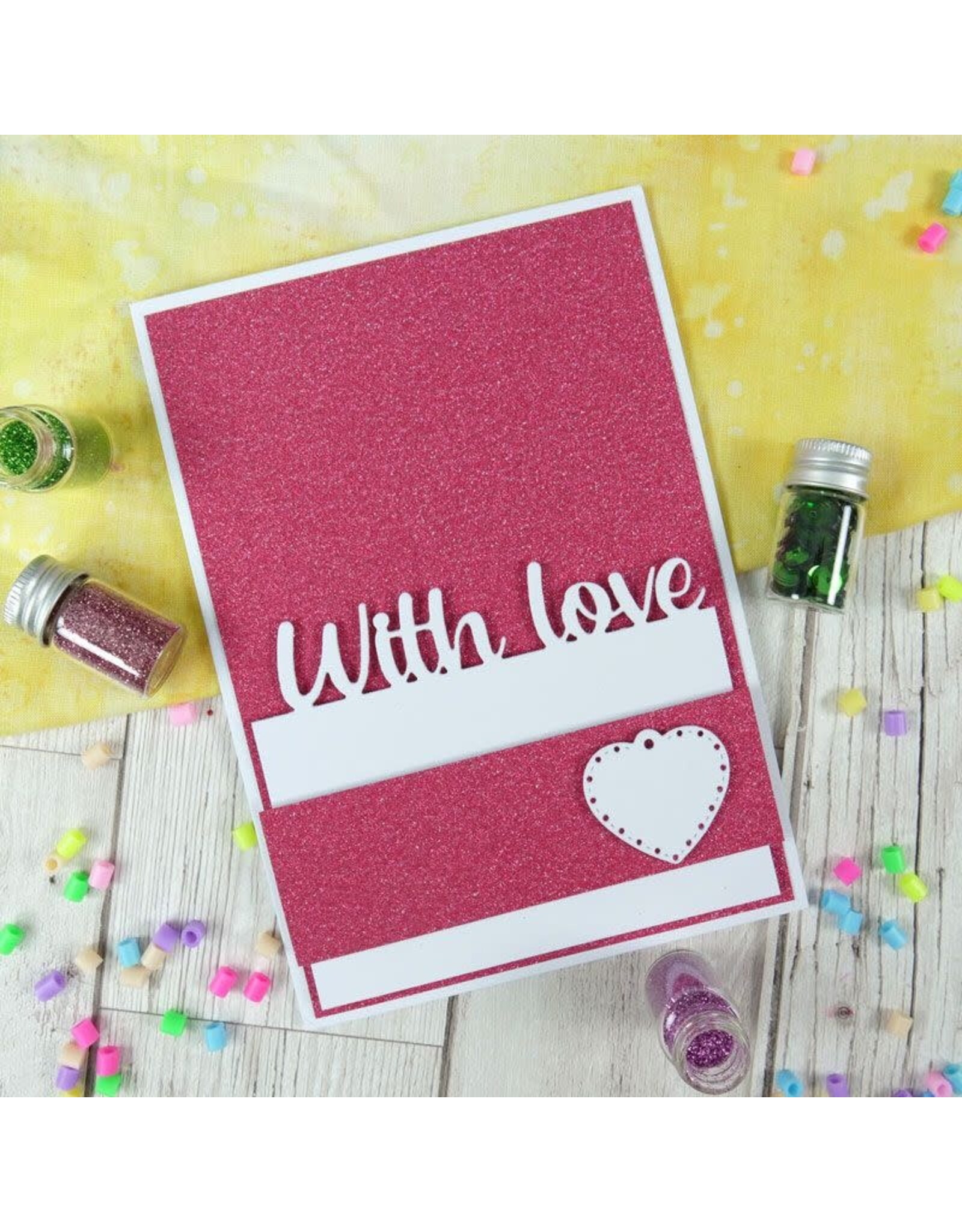 HUNKYDORY CRAFTS LTD. HUNKYDORY DIAMOND SPARKLES SHIMMER CARDSTOCK RUBY RED 10 X A4 200GSM