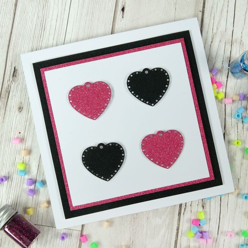HUNKYDORY CRAFTS LTD. HUNKYDORY DIAMOND SPARKLES SHIMMER CARDSTOCK RUBY RED 10 X A4 200GSM