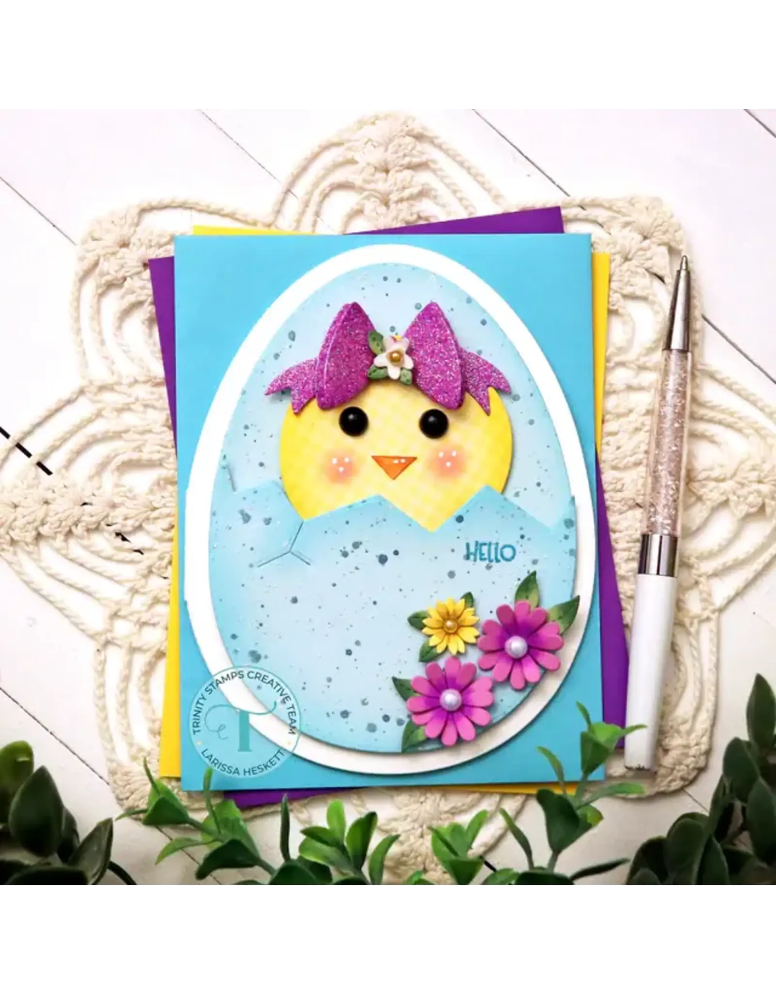 TRINITY STAMPS TRINITY STAMPS EGG-SHAPED CARD DIE SET