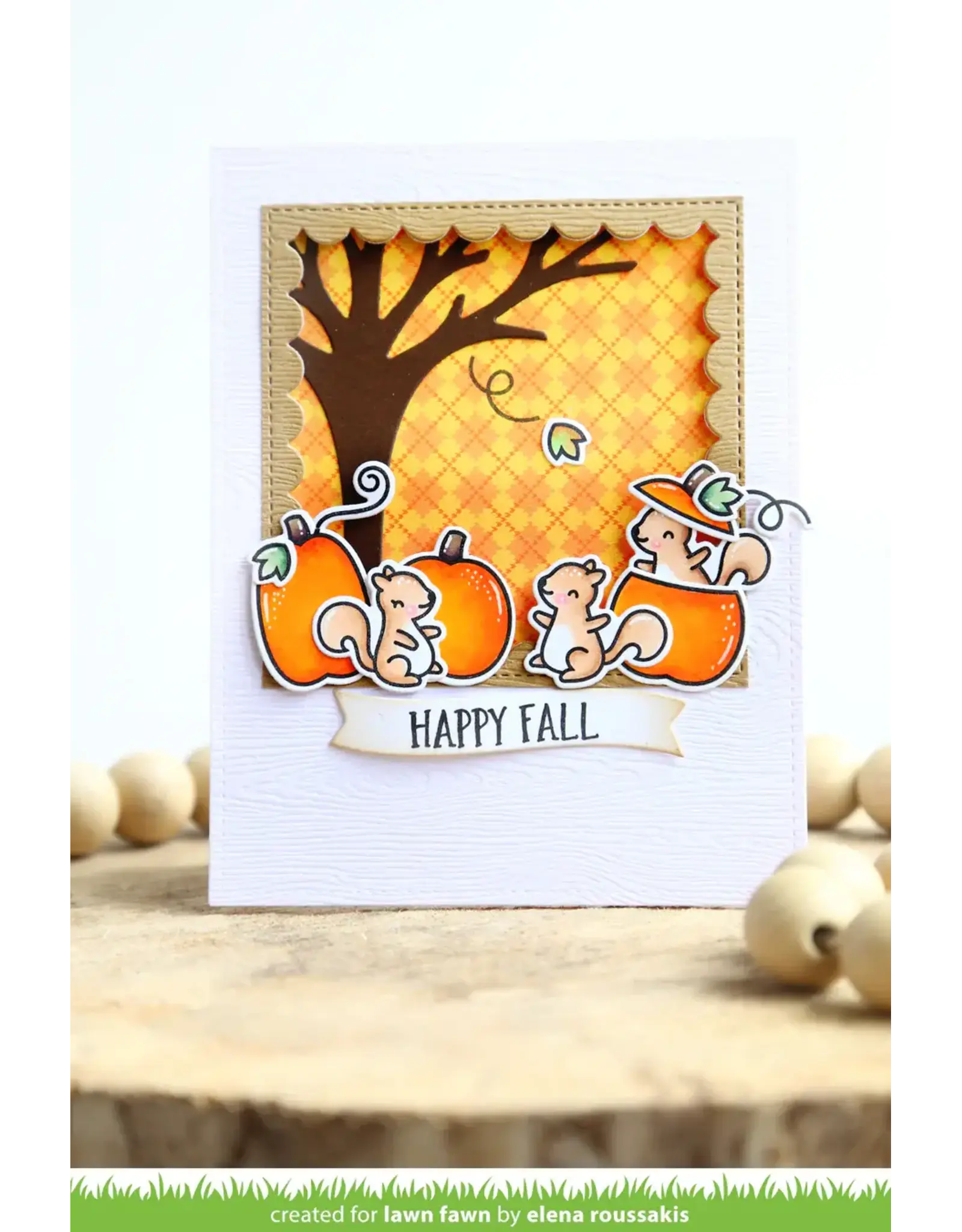 LAWN FAWN LAWN FAWN REVERSE SCALLOPES SQUARE WINDOWS DIE