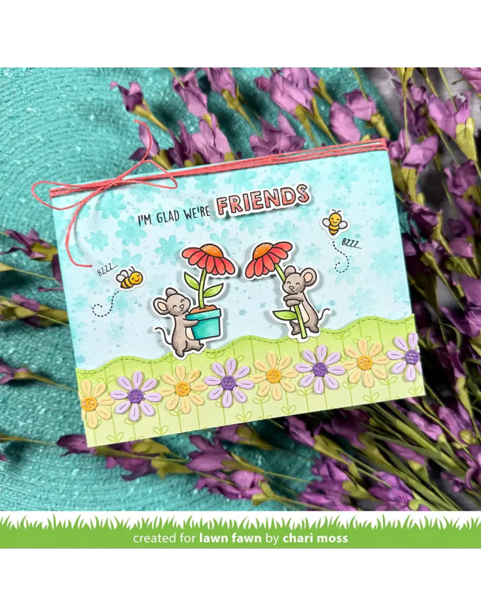 LAWN FAWN LAWN FAWN DAISY BORDER DIE SET