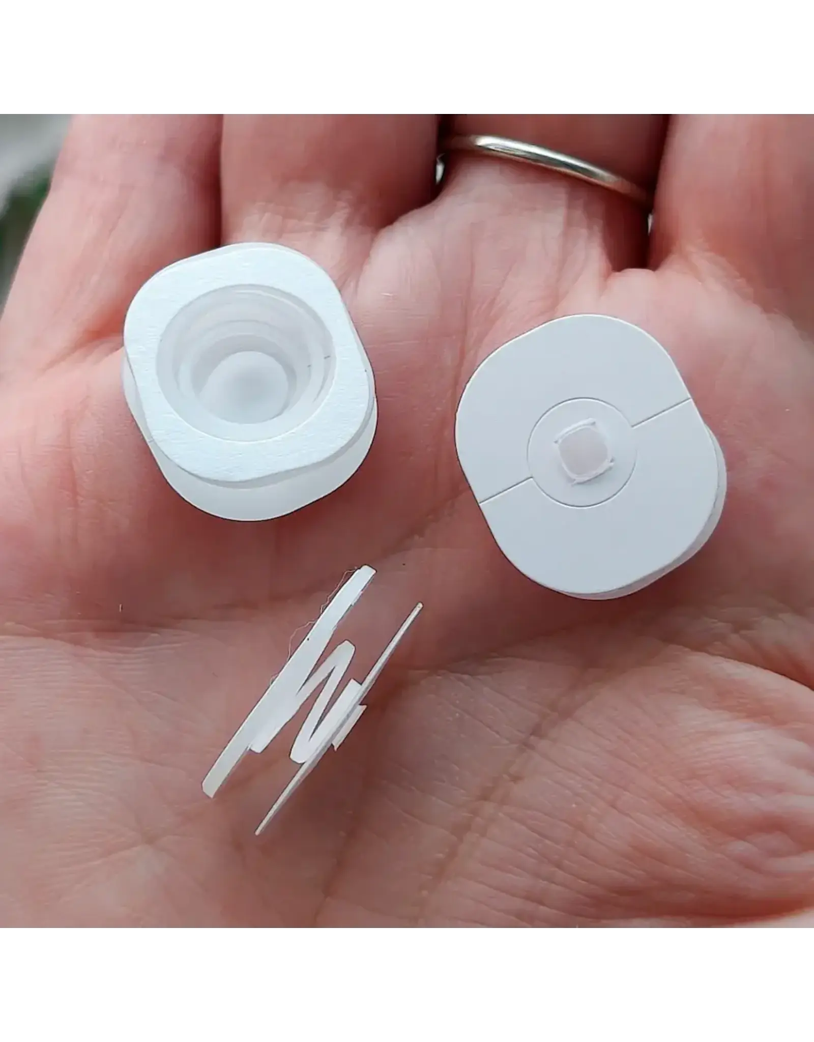 PEAR BLOSSOM PRESS PEAR BLOSSOM PRESS ACTION WOBBLES 10/PK