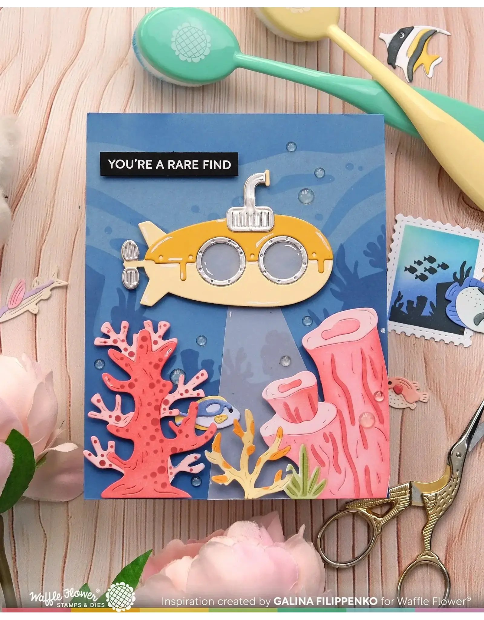 WAFFLE FLOWER WAFFLE FLOWER HAPPY SUBMARINE DIE SET