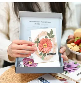 ALTENEW ALTENEW FLORAL ELEGANCE GREETING CARD KIT