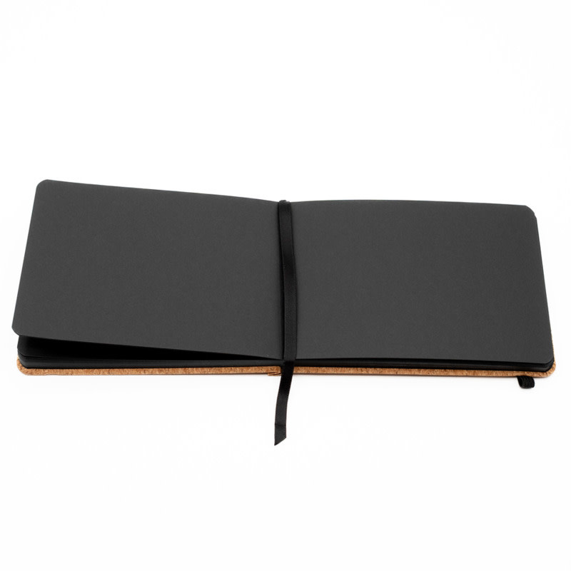 PRISM STUDIO PRISM STUDIO SKETCHBOOK BLACK PAGES 11CMx15CM