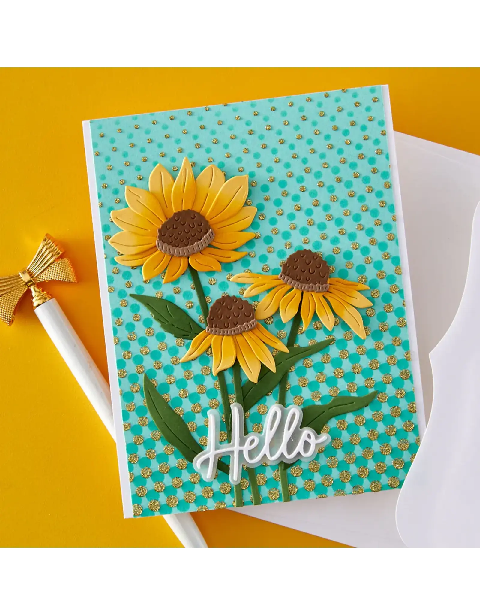 SPELLBINDERS SPELLBINDERS SIMON HURLEY CASCADING DOTS 3D EMBOSSING FOLDER