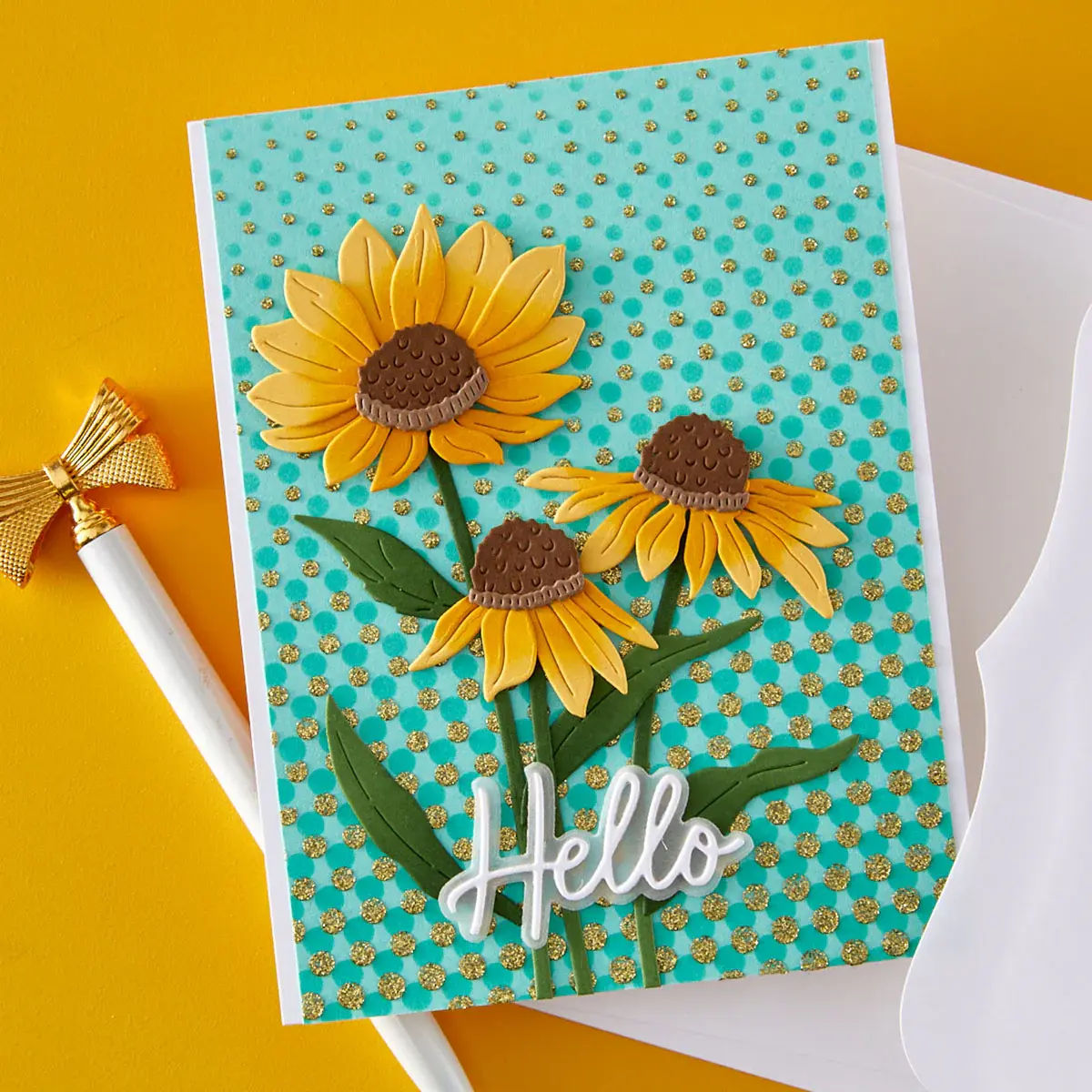 SPELLBINDERS SPELLBINDERS SIMON HURLEY CASCADING DOTS 3D EMBOSSING FOLDER