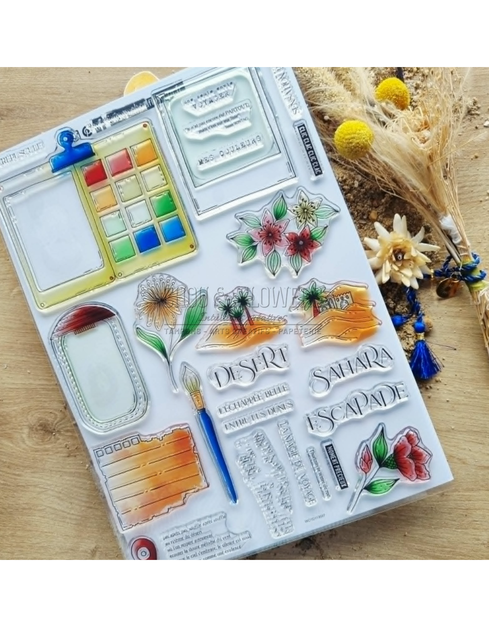 CHOU & FLOWERS CHOU & FLOWERS COLLECTION LE CHANT DES DUNES ECHAPPEES BELLES A4 CLEAR STAMP SET