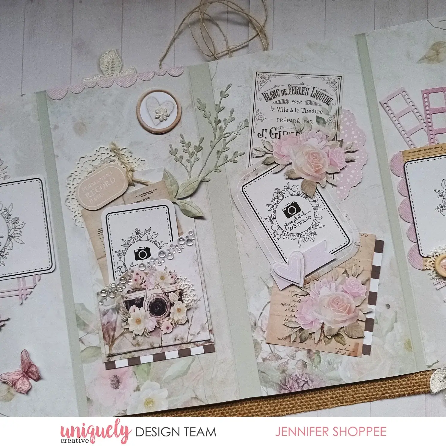 UNIQUELY CREATIVE UNIQUELY CREATIVE FOLIO POCKET DIE SET