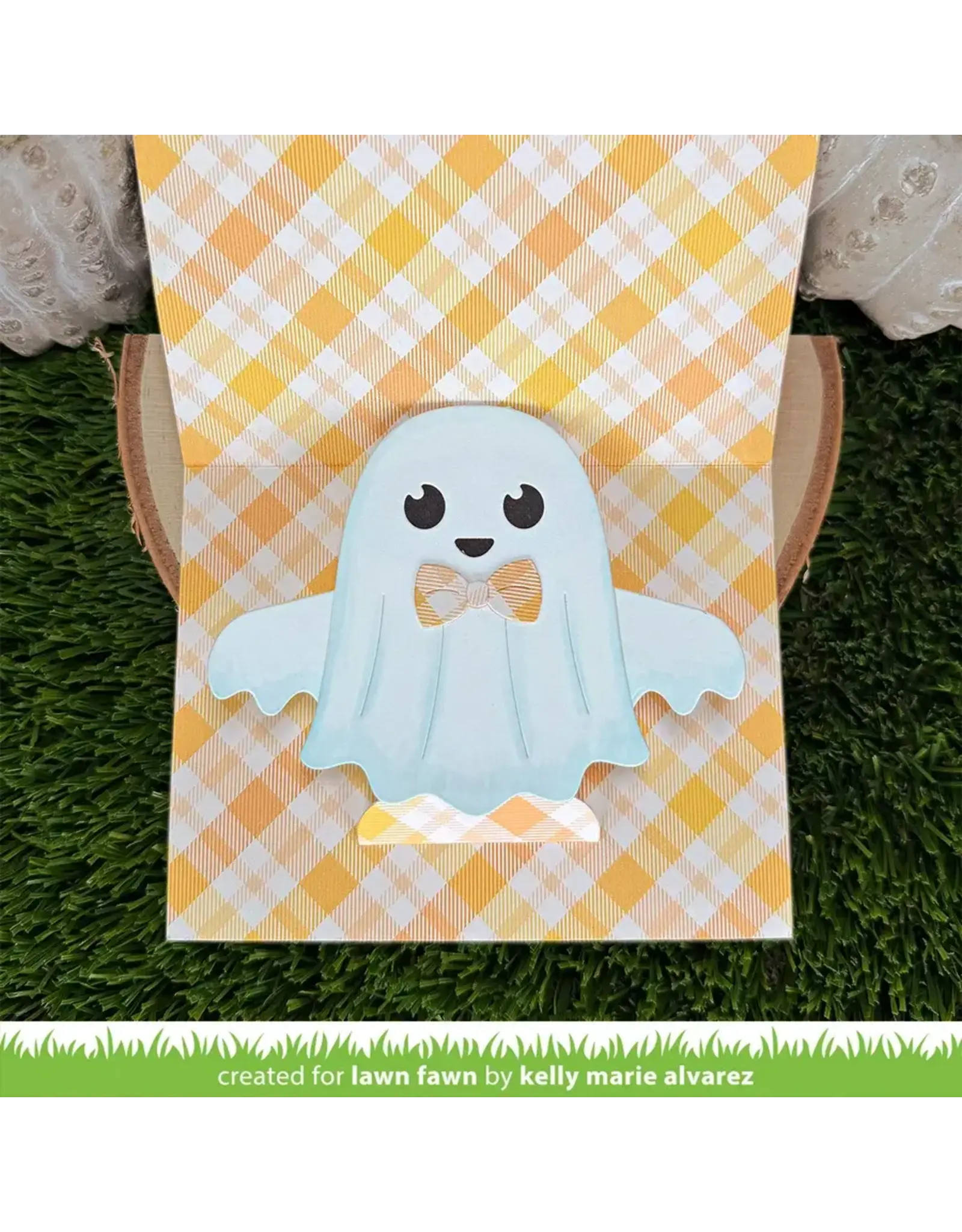 LAWN FAWN LAWN FAWN BIG HUGS GHOST DIE SET
