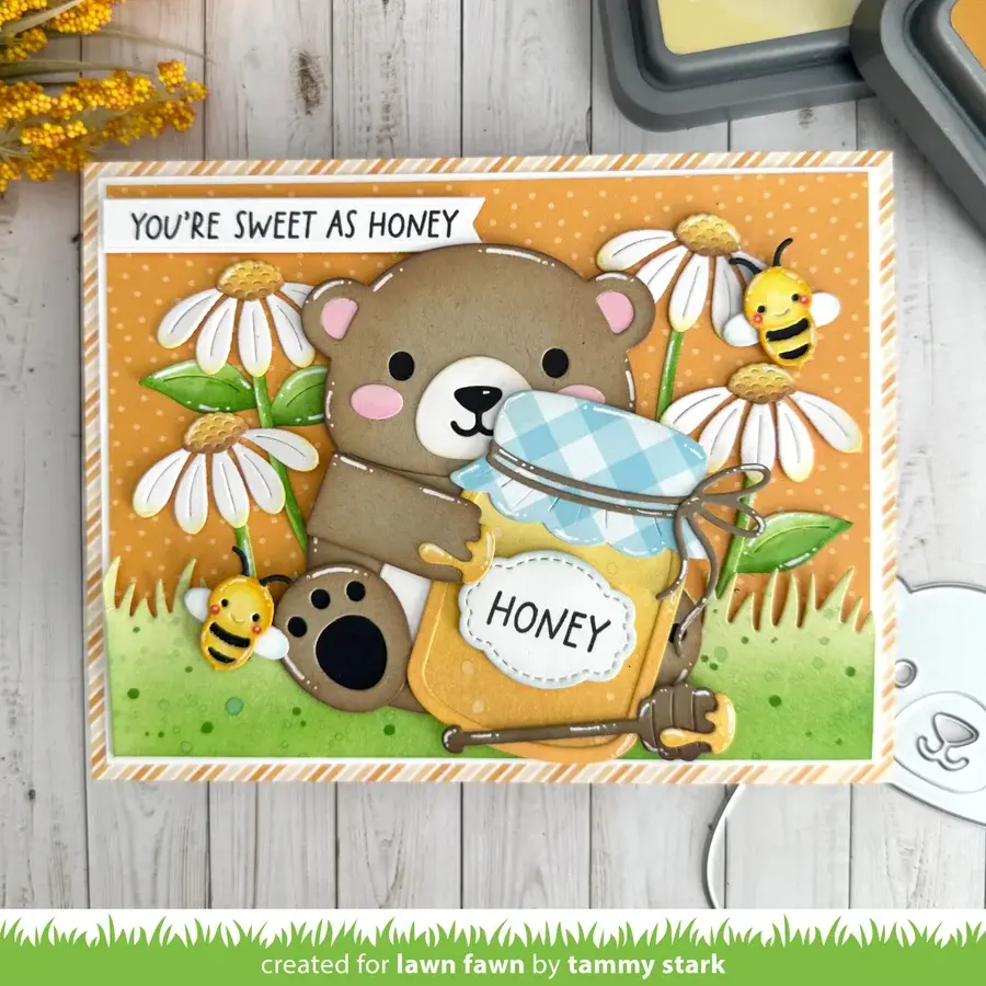 LAWN FAWN LAWN FAWN BIG HUGS POP-UP DIE SET