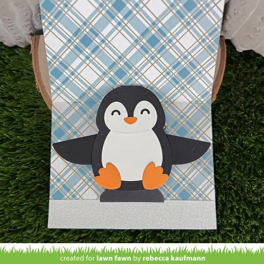 LAWN FAWN LAWN FAWN BIG HUGS PENGUIN DIE SET