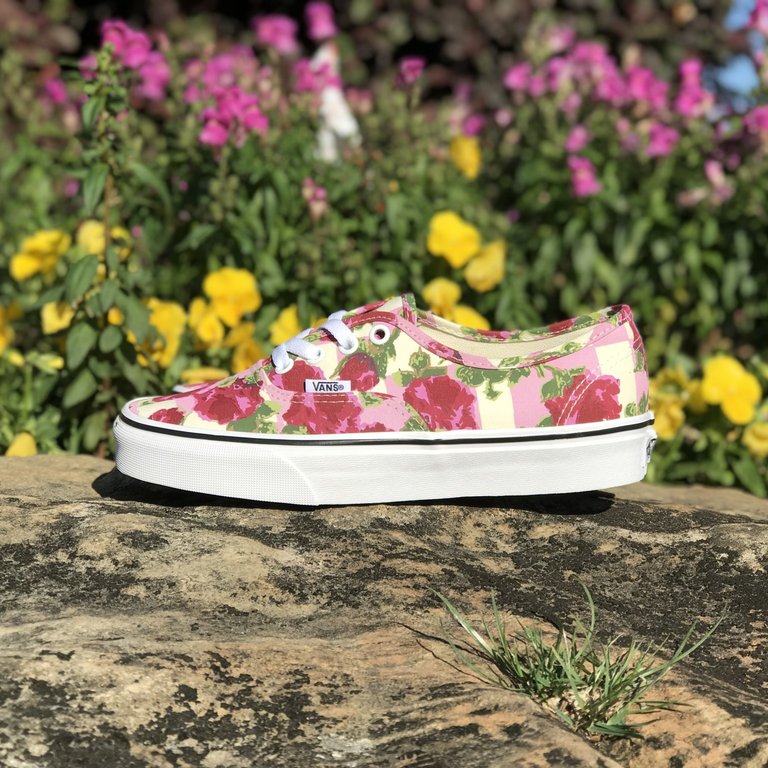 vans authentic floral