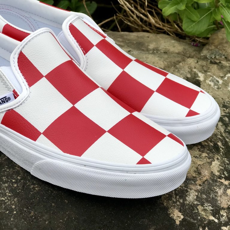 Slip On Leather Checker - Eight One