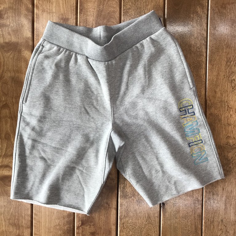 Champion Reverse Weave Cut-Off Short Embroidered Block