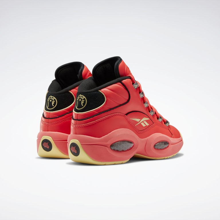 Hot ones x Reebok 'Phillies' - Reebok Basketball Question Mid X