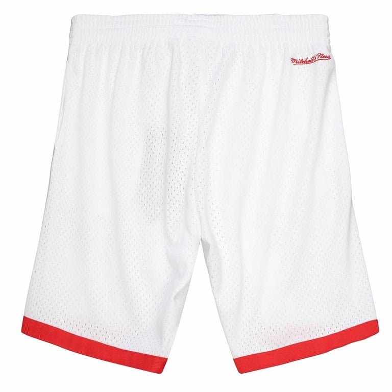 New York Yankees Mitchell & Ness Team ID Mesh Shorts - White