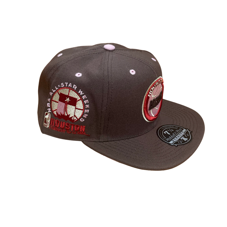 Mitchell and Ness Chicago Bulls NBA Brown Sugar Bacon Fitted Hat Brown