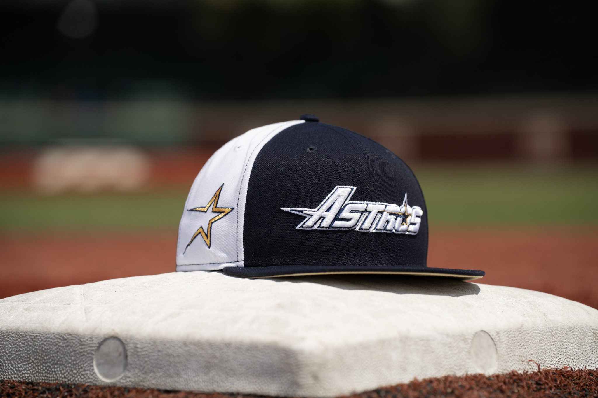 New Era x Alpha Industries Astros T-Shirt - Eight One