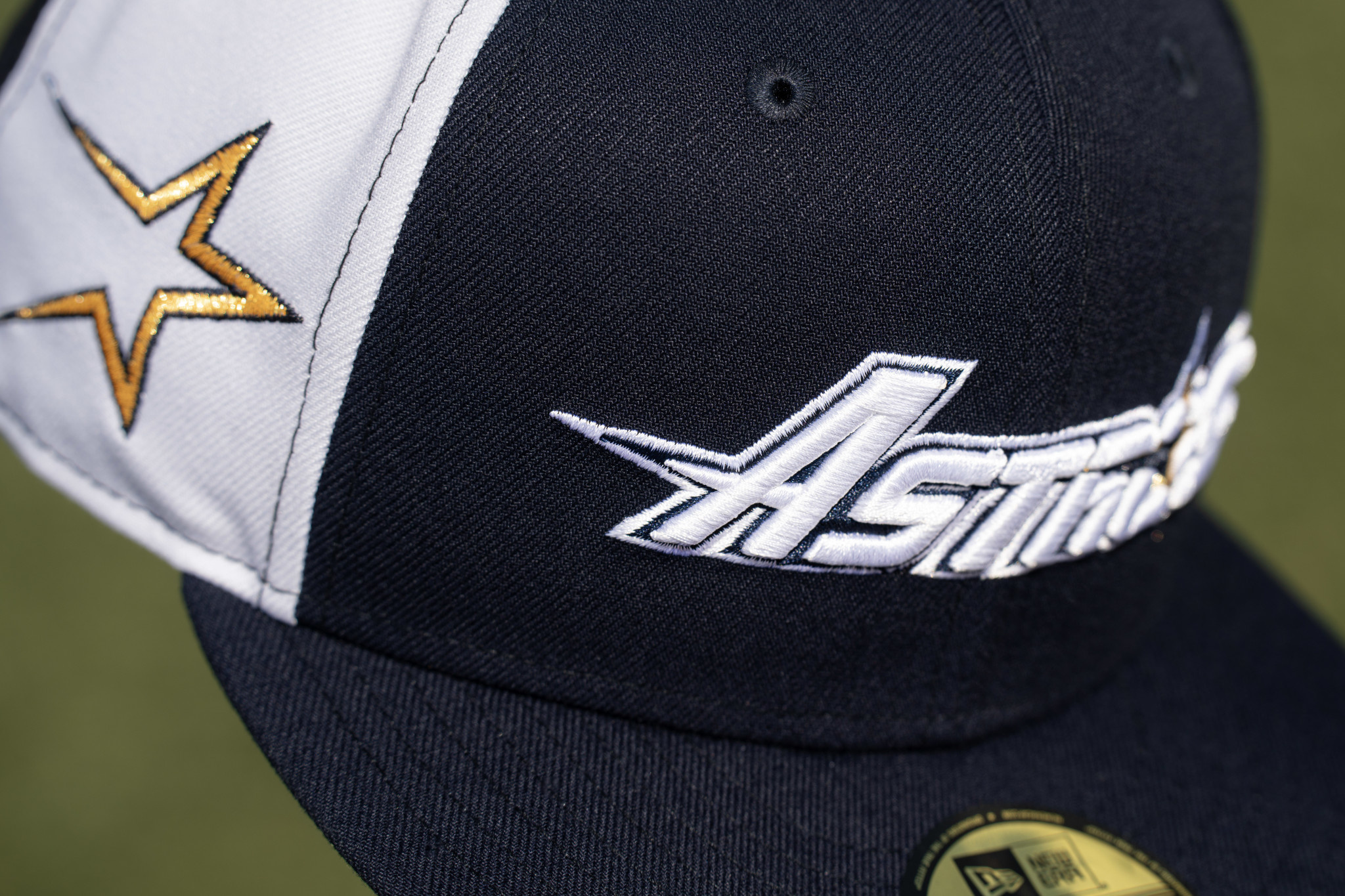 Eight One x New Era Astros City Connect Gold Dust