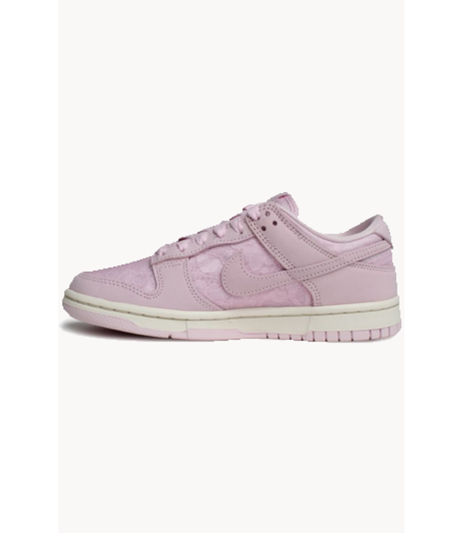 nike Nike Wmns Dunk Low HJ5870 600