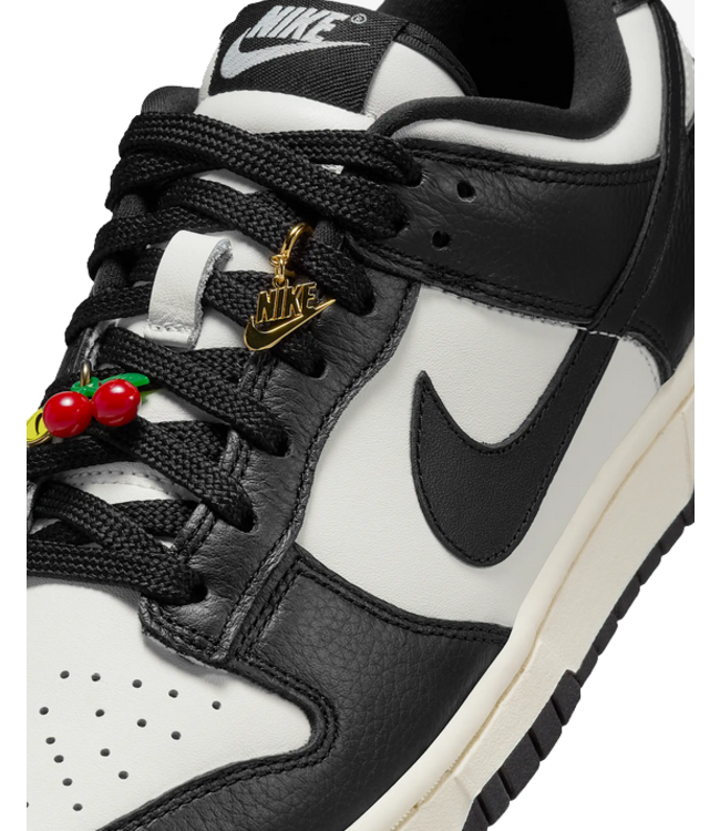 nike Nike Wmns Dunk Low SE HQ7487 100