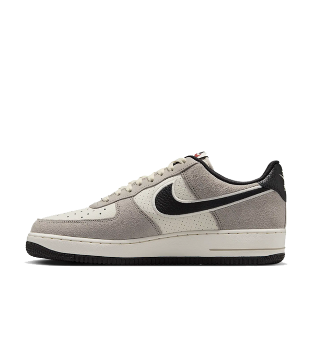 nike Nike Mens Air Force 1 '07 LV8 IO2077 030
