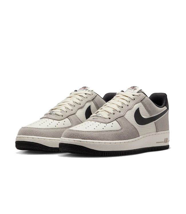 nike Nike Mens Air Force 1 '07 LV8 IO2077 030