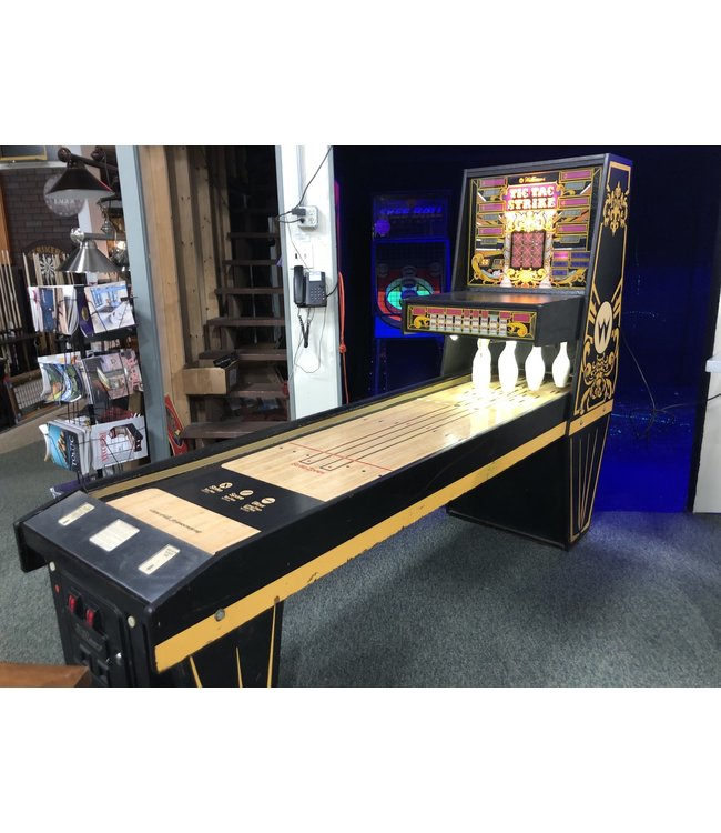 electronic shuffleboard bowling table
