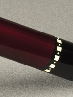 McDermott L10 MCDERMOTT LUCKY  Metallic Red CUE STICK