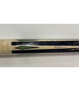 Pechauer P05C-G Pechauer Special Custom Cue Stick Carbon Stain with No- Stain Wrap and Green Juma Exotic Inlays with Rogue 11.8mm Carbon Fiber Shaft