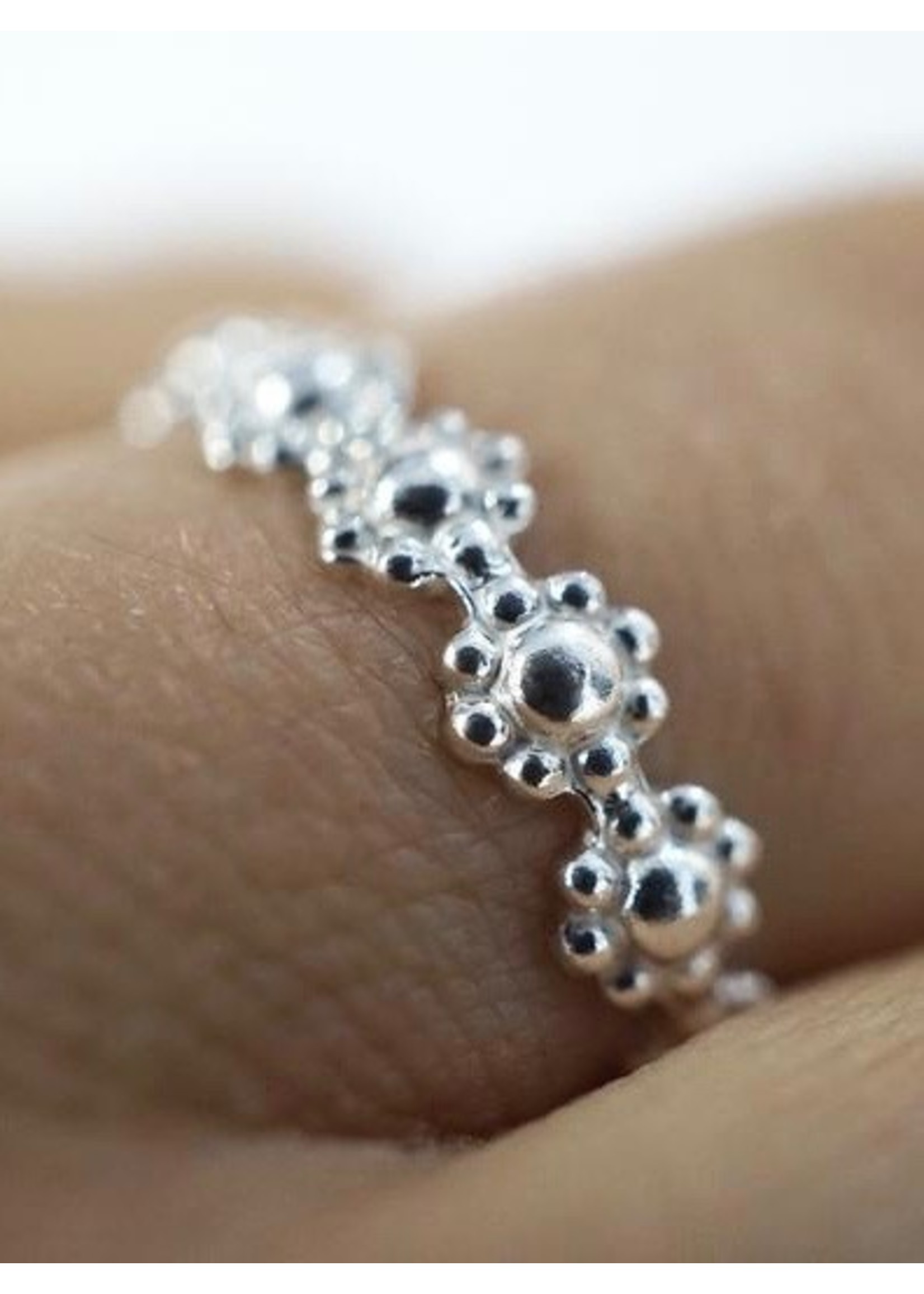 Marmod8 Mini Flower Ring by Marmo Jewelry