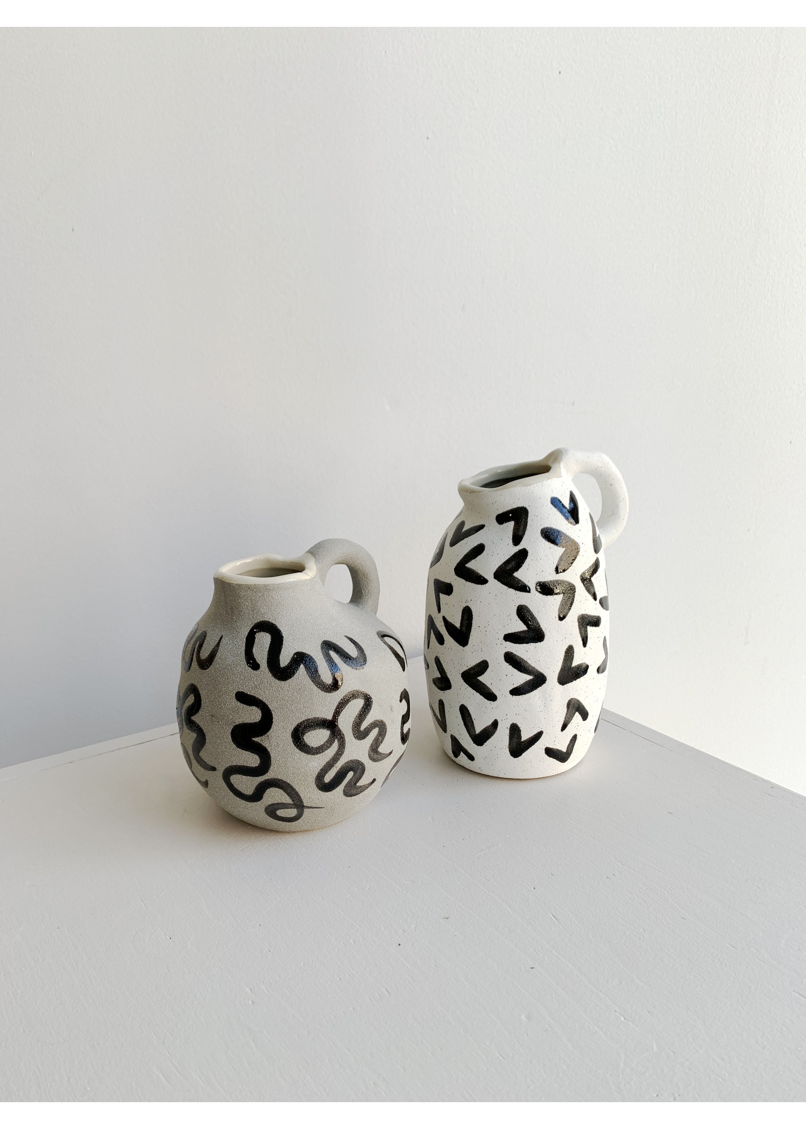 Bovi Home Accents de Ville Grey & Black 'Copeland' Vase
