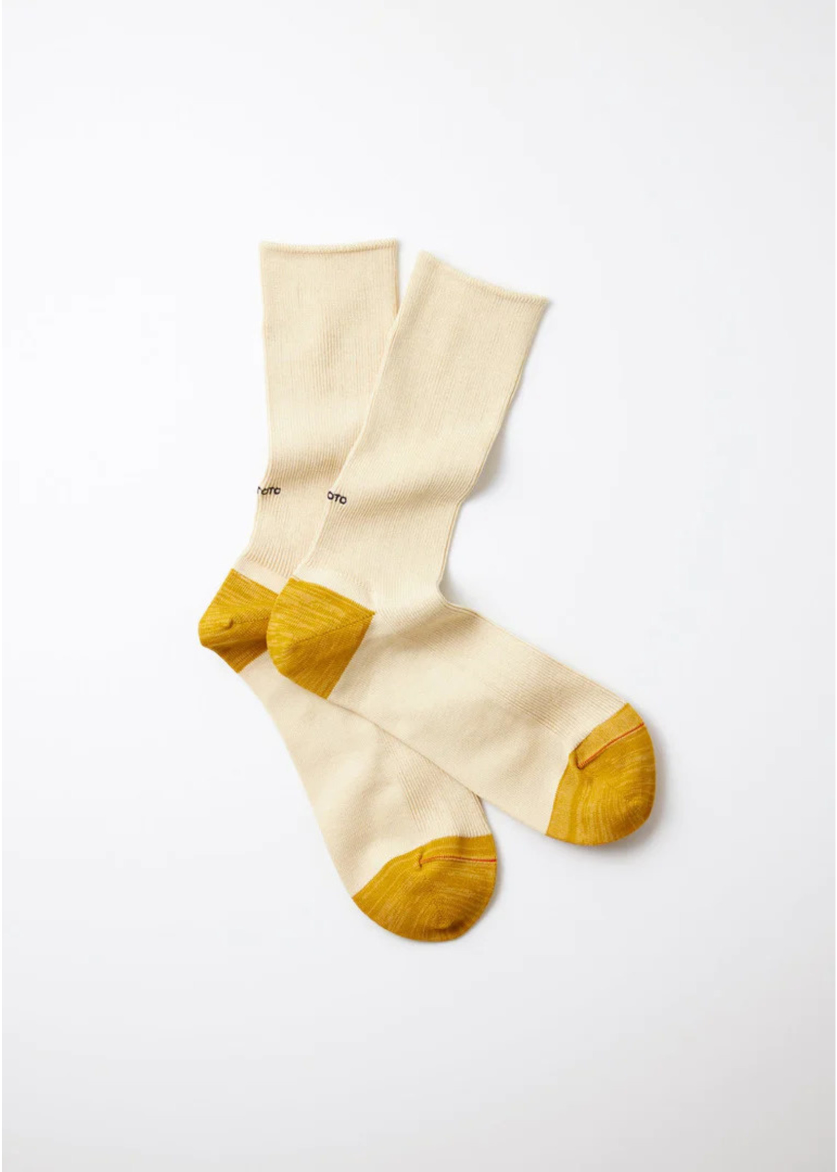 Chaussettes côtelées en coton biologique et polyester recyclé par ROTOTO