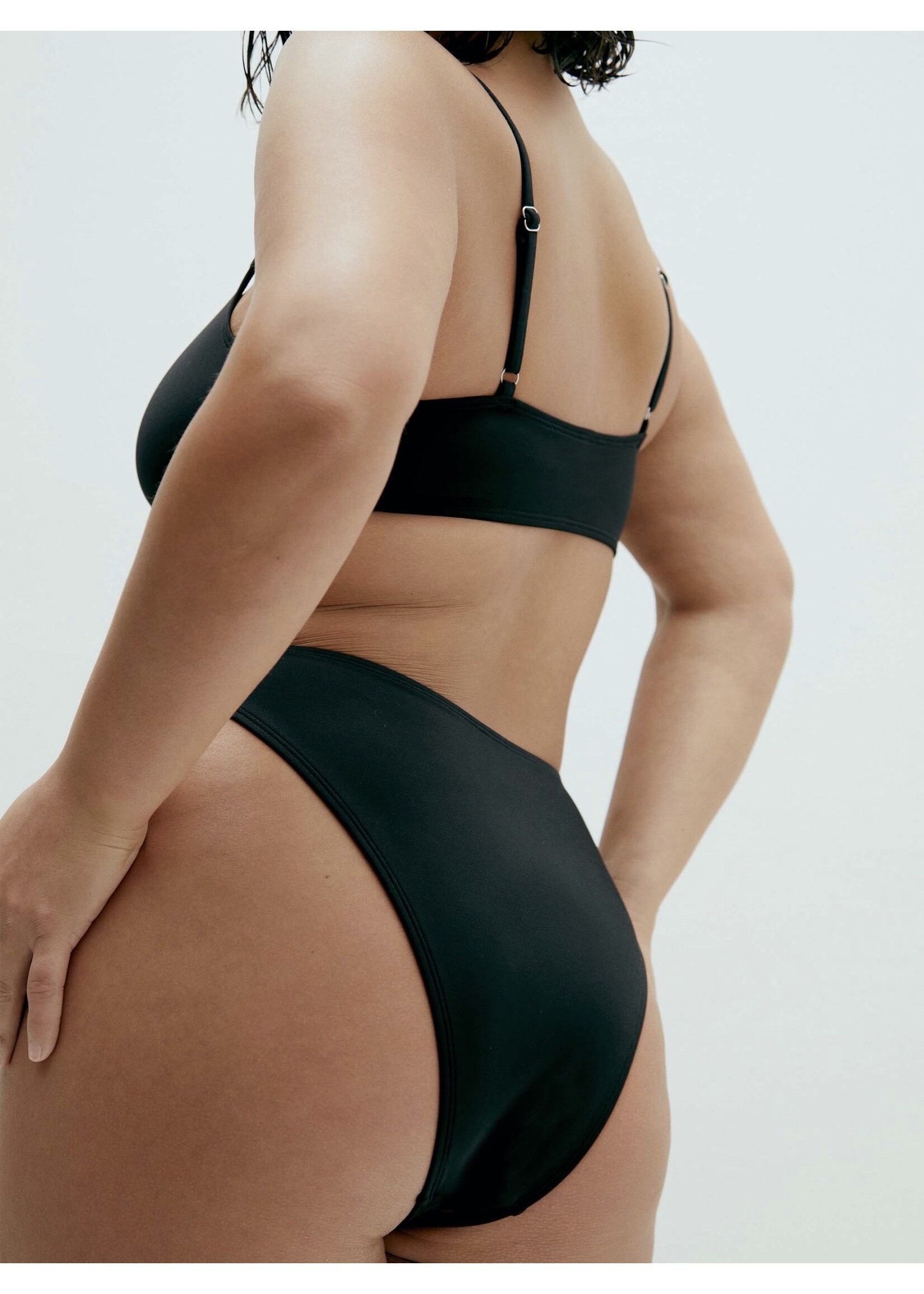 Blush Lingerie Bas de bikini échancré "Solstice" par Blush Lingerie