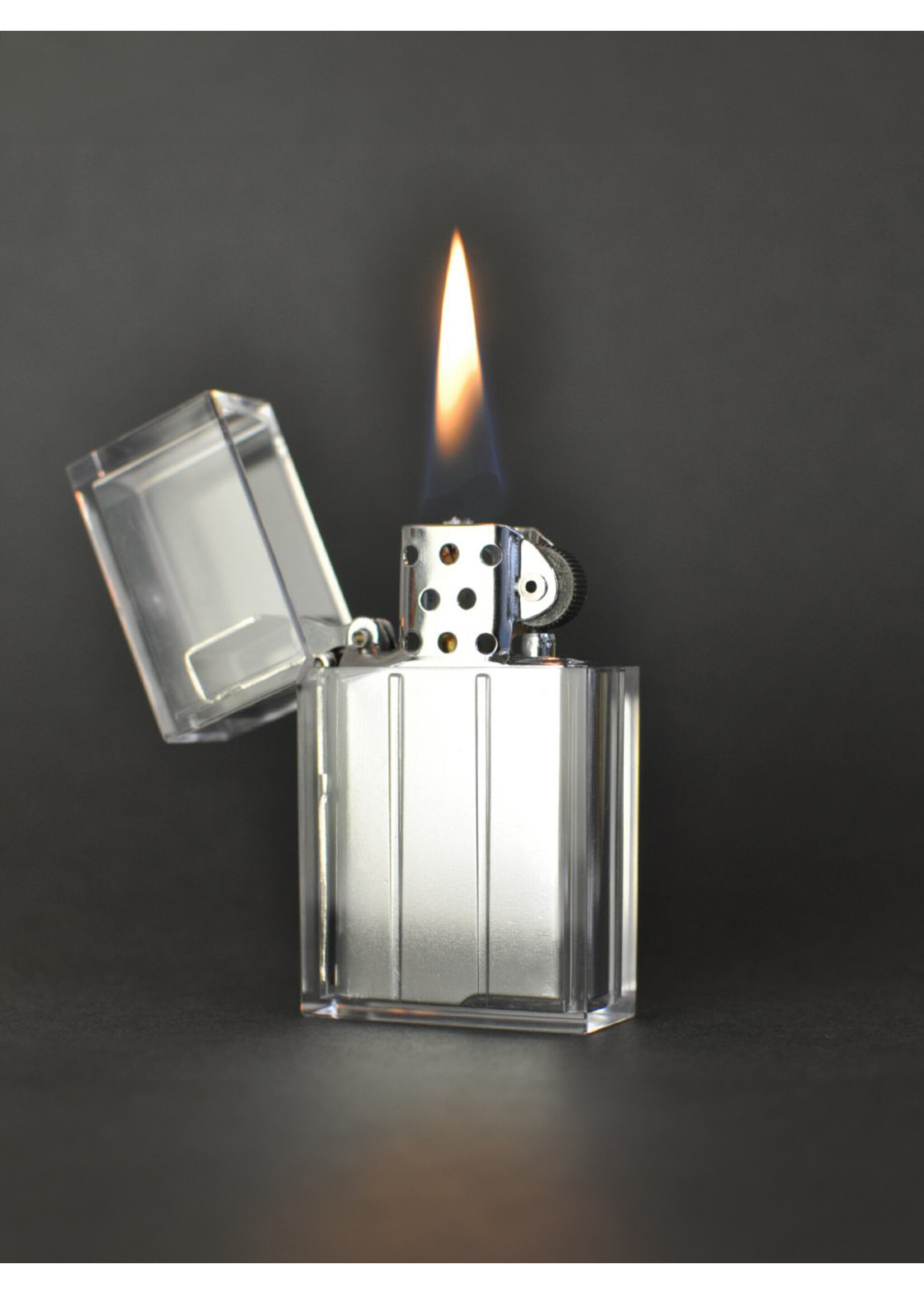 Tsubota Pearl Briquets rechargeables "Hard Edge" par Tsubota Pearl