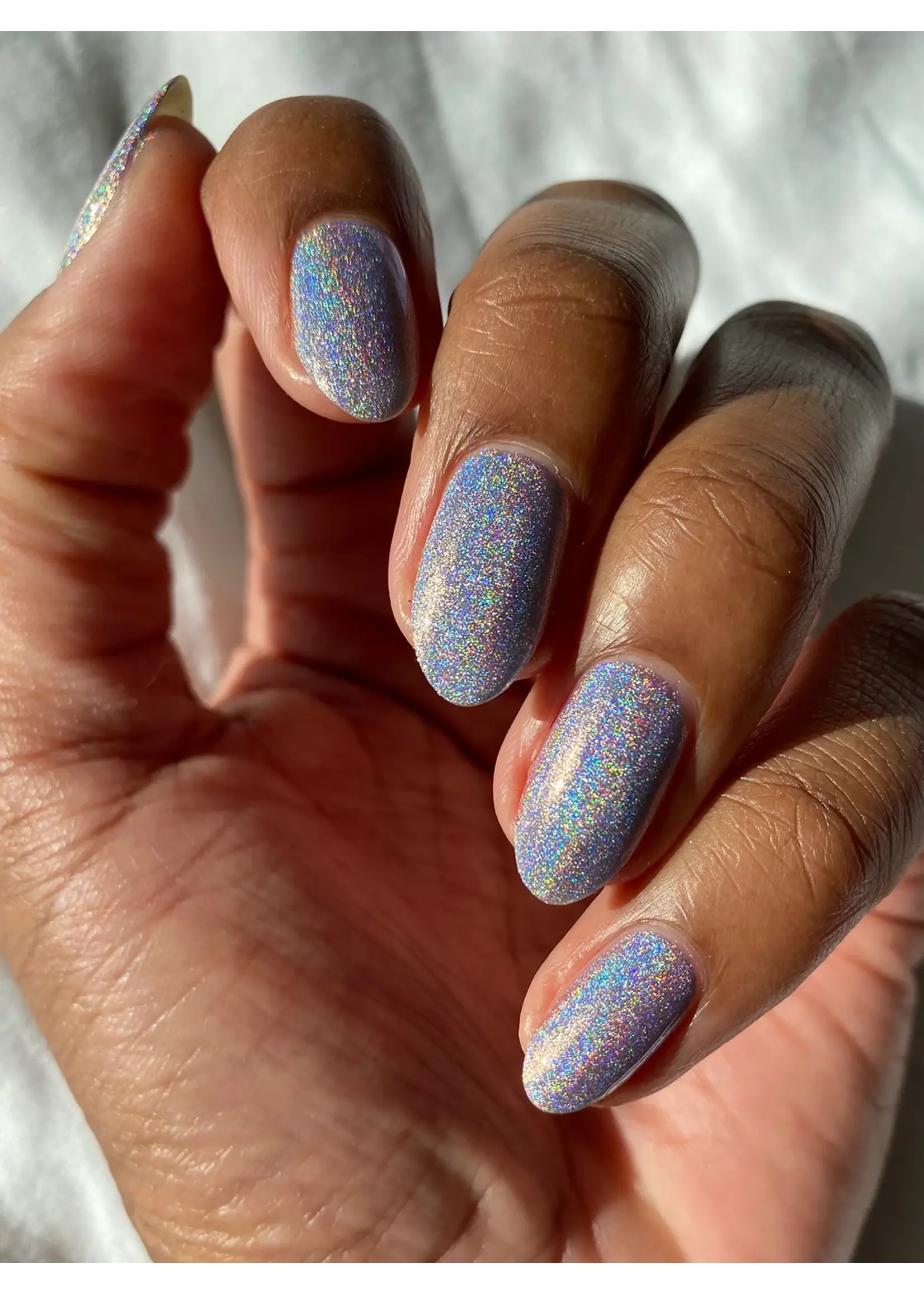 Vernis à ongles holographiques par Cirque Colors