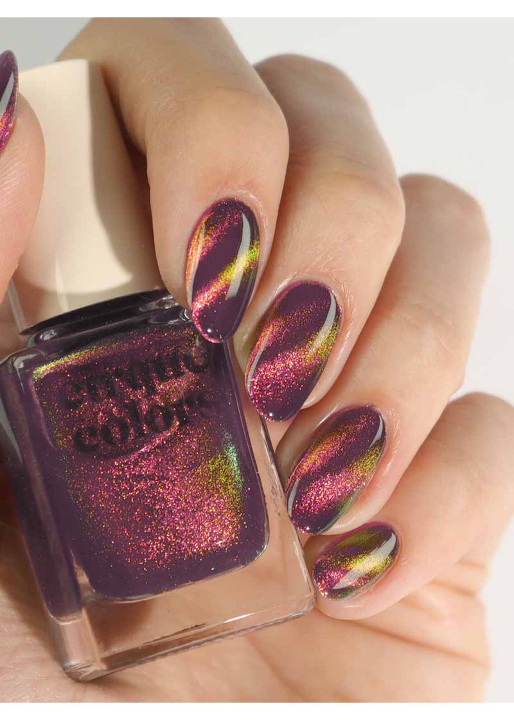 Cirque Colors Vernis à ongles métallique "Delusion Collection" par Cirque Colors