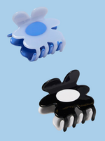 Chunks "Flower" hair claws by Chunks