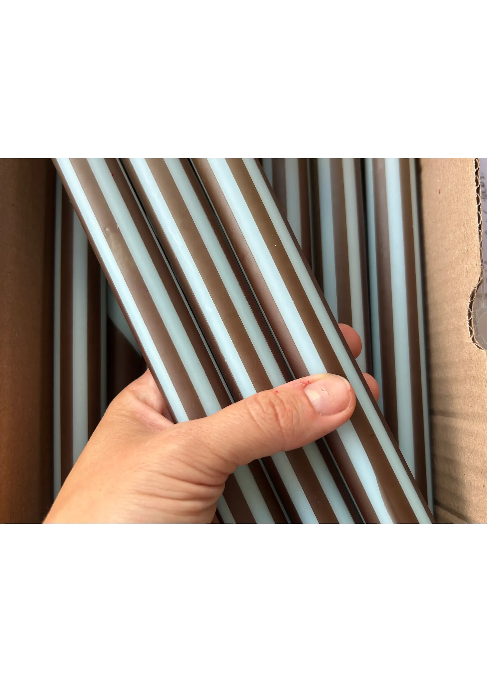 The Colour Emporium Chandelles rayées individuelles par The Colour Emporium