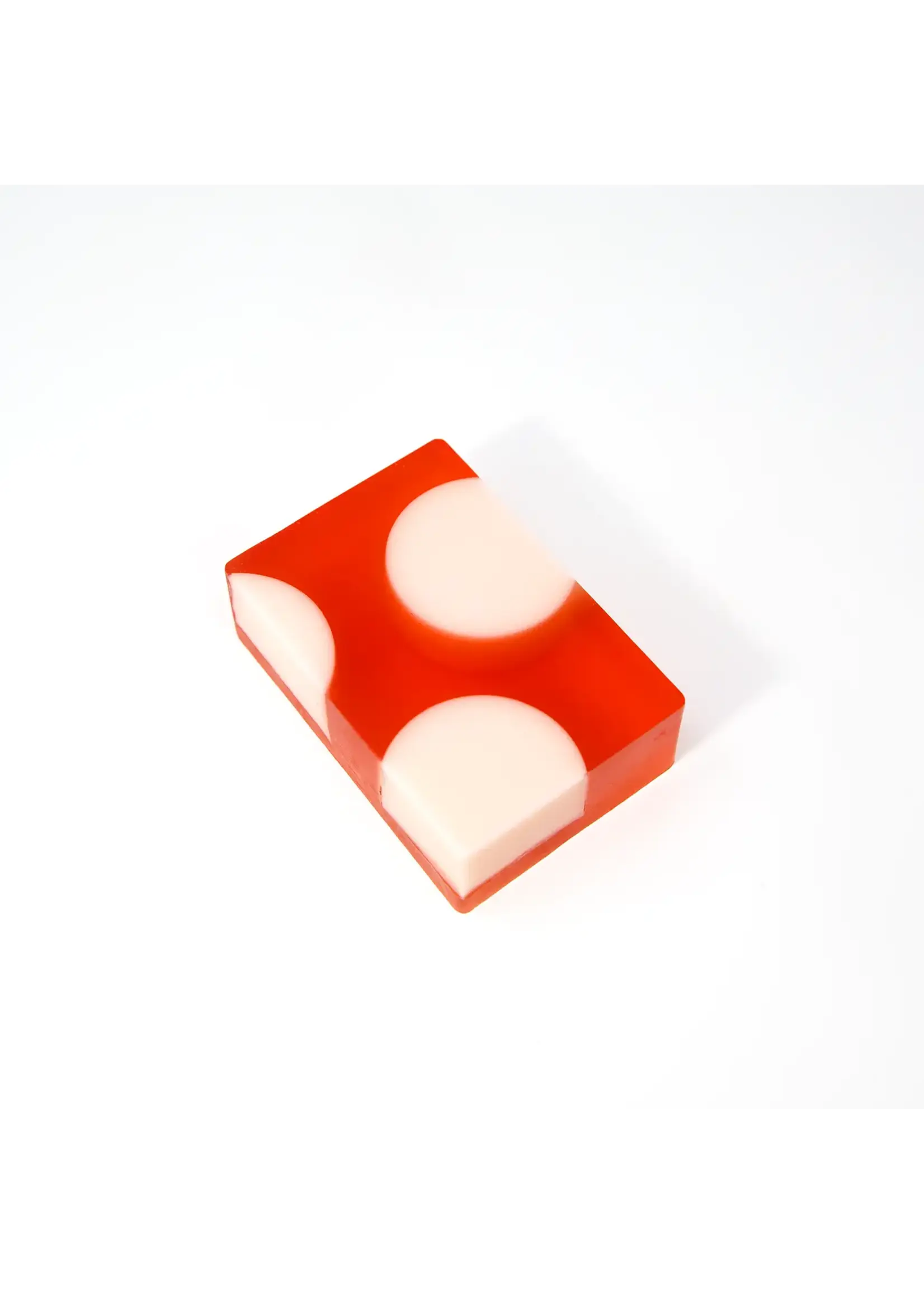 ARAMLEE Polka dot soap
