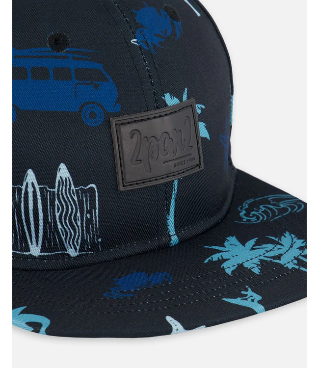 Deux par Deux  Cap Light Blue Beach on Black