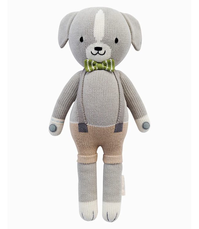 Cuddle + Kind Noah the Dog