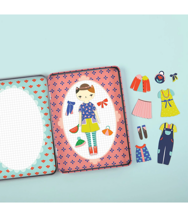 mudpuppy Cat Fashion Magnetic Dress-Up