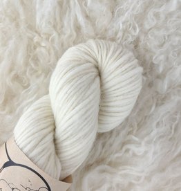 Custom Woolen Mills Soft Spun Lopi 4oz  white