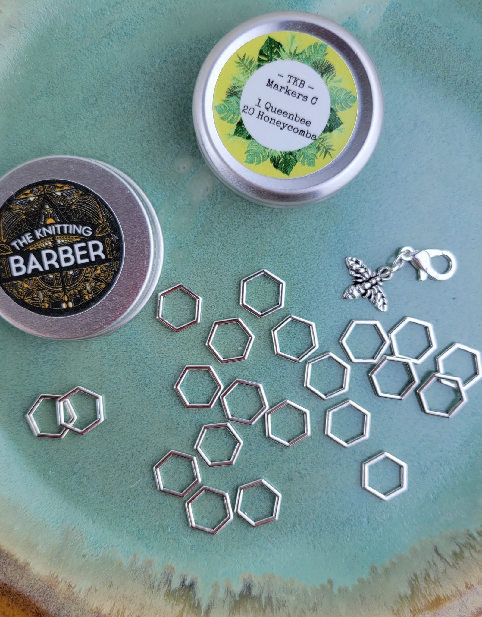 The Knitting Barber Stitch Markers 20 honeycombs + queenbee